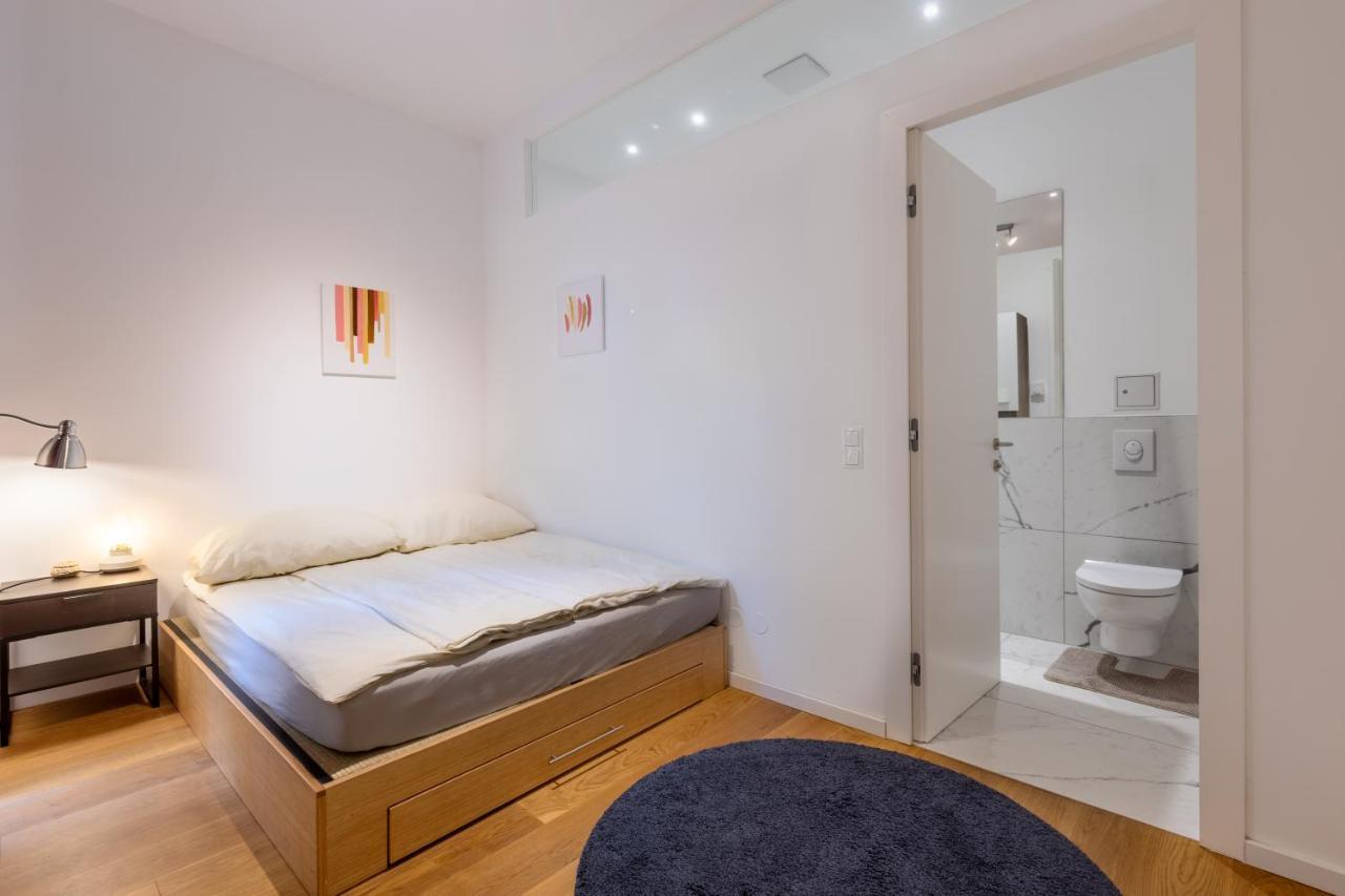 Cozy Apartment, 2 Private Terraces, 8 Min To City Center فيينا المظهر الخارجي الصورة